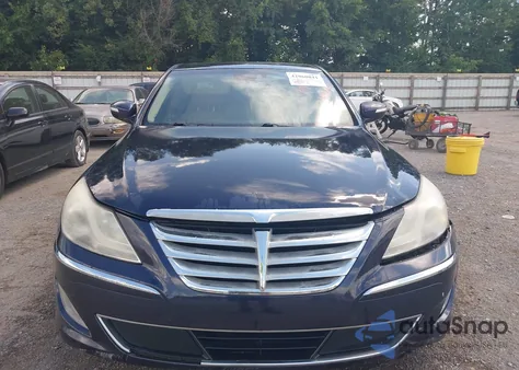 2013 Hyundai Genesis 3.8 z USA, uszkodzony, nr VIN KMHGC4DD2DU224729